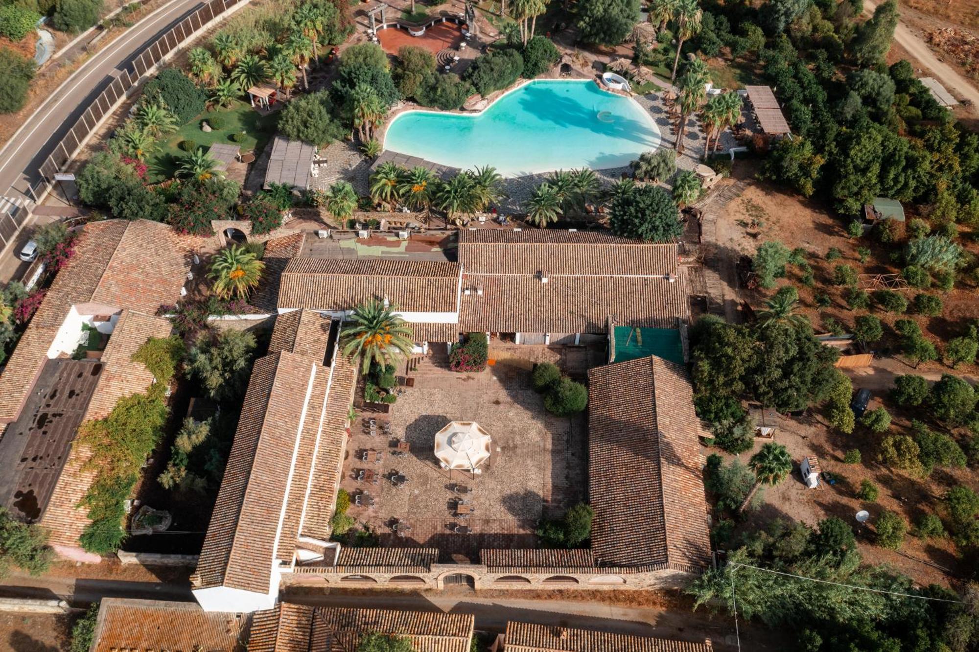 Hotel Il Monastero Geremèas Exterior foto